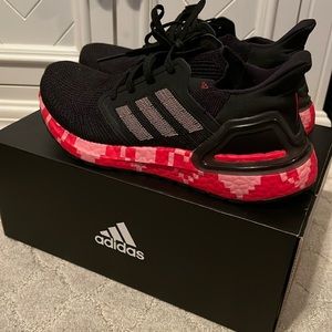 Valentine’s Adidas ultraboost 20 Women size 8